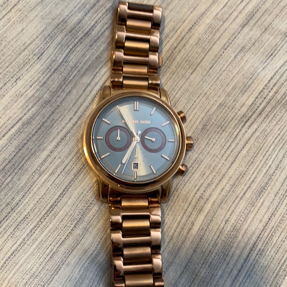 Michael Kors rose gold watch